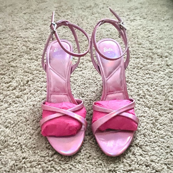 Barbie x ALDO Heels - Picture 9 of 11